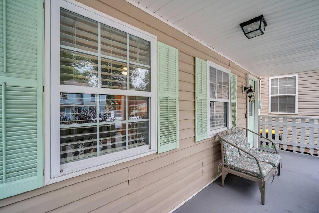 New Cheerful Renovated Home - 5 Min To Downtown! Savannah Bagian luar foto